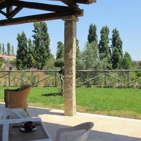 Villa Tiria *